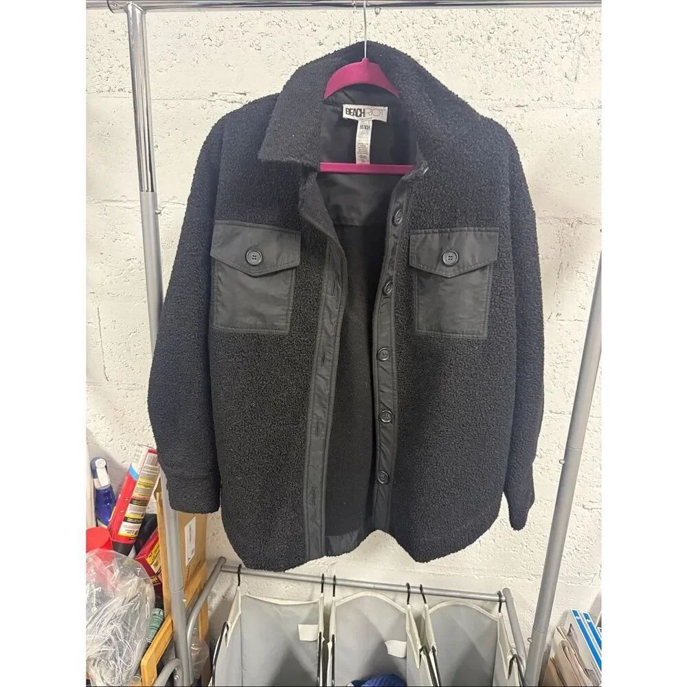 Beach Riot Black Sherpa Button-Front Jacket with Faux-Leather Pockets Size Small